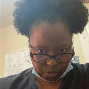 Meet your Posher, Toni